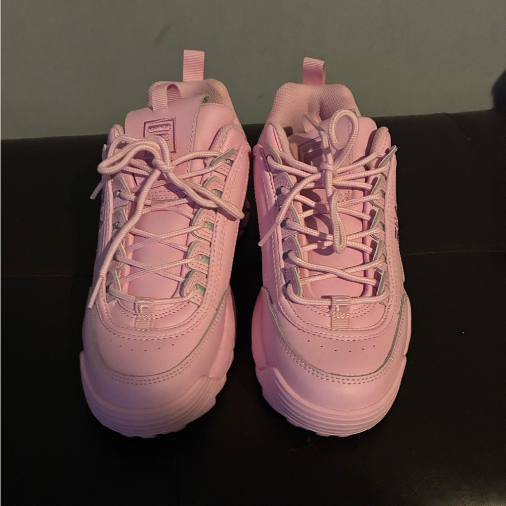 Women's Pink Fila’s - Picture 2 of 7